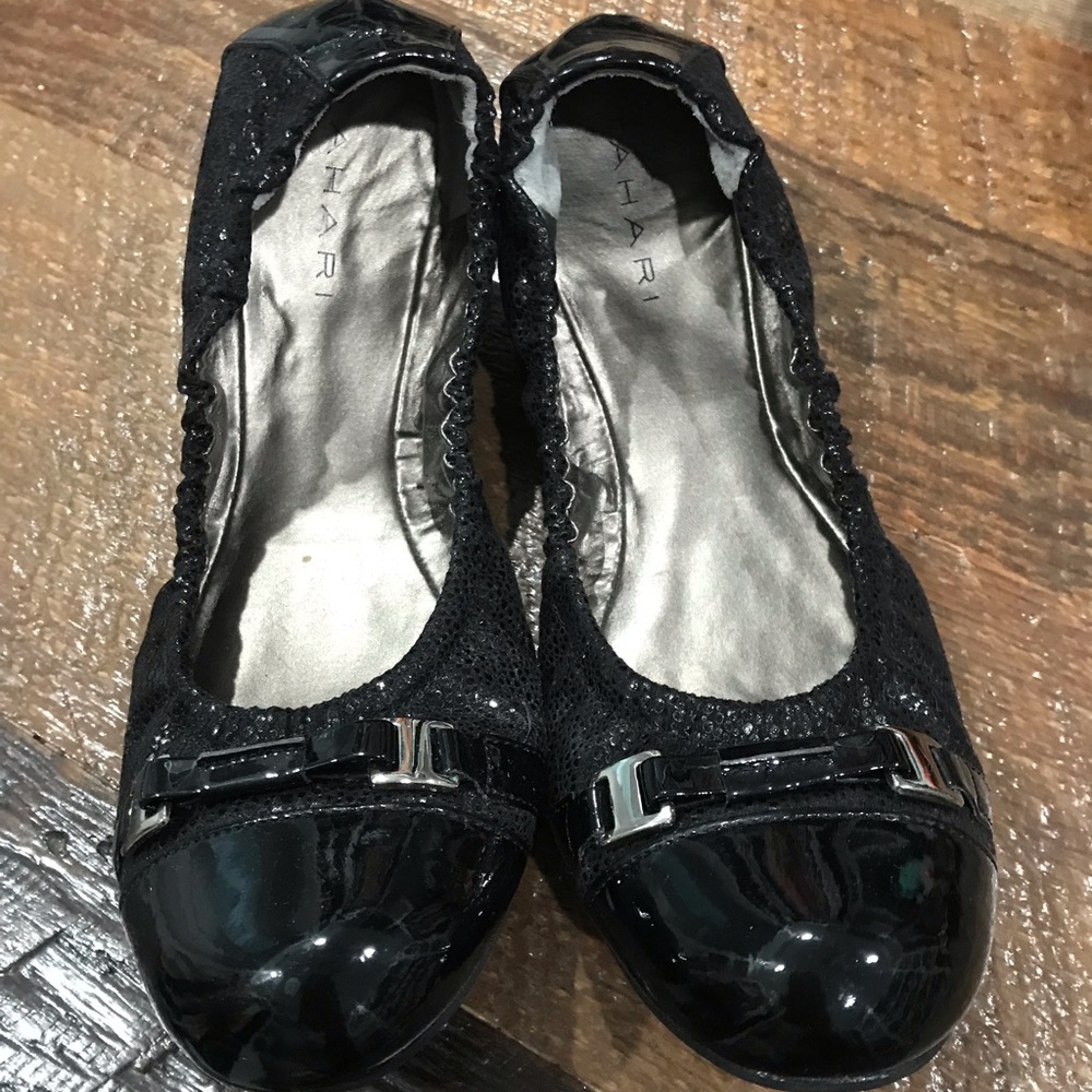 Tahari flats